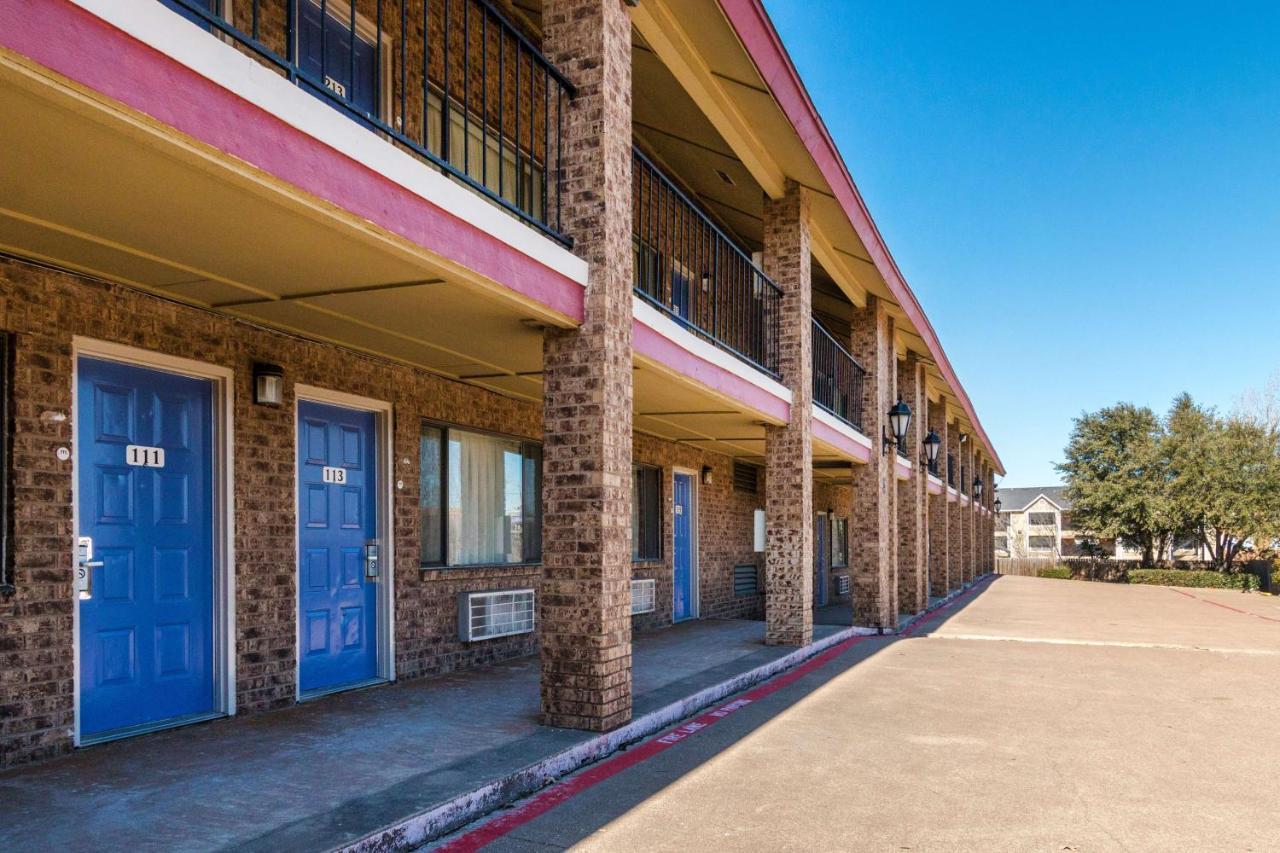 Motel 6-Arlington, Tx - Uta Εξωτερικό φωτογραφία